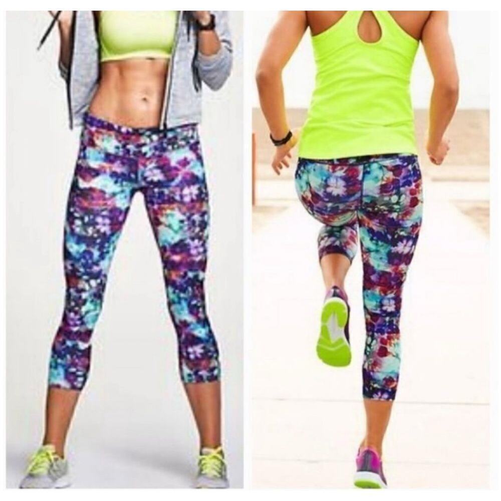 Athleta Floral Fade Sonar Capri Leggings Womens XS *438849